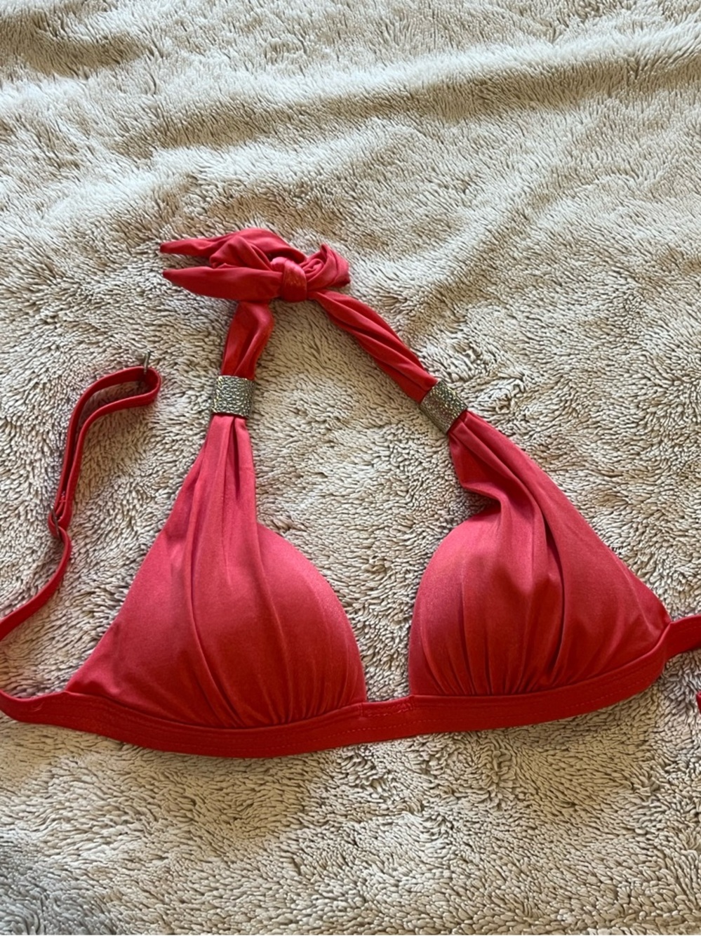 VENUS Goddess Fuchsia Pink Halter Bikini Top hammered metal Strap Detail A cup